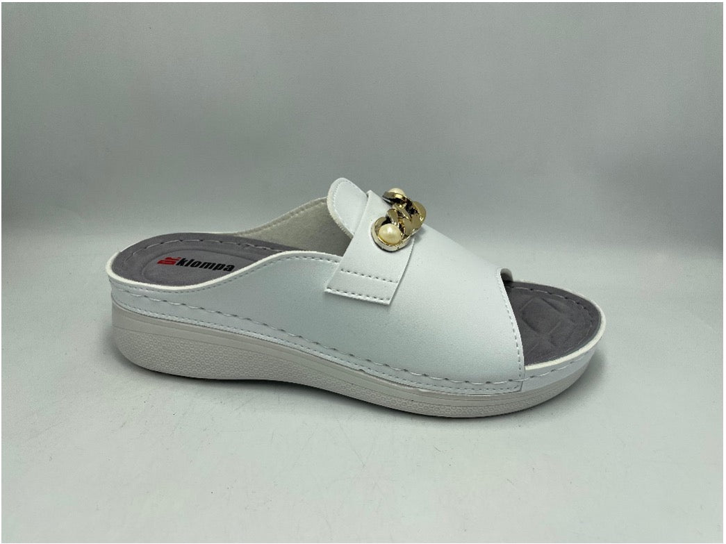 Womens Slippers 1541299