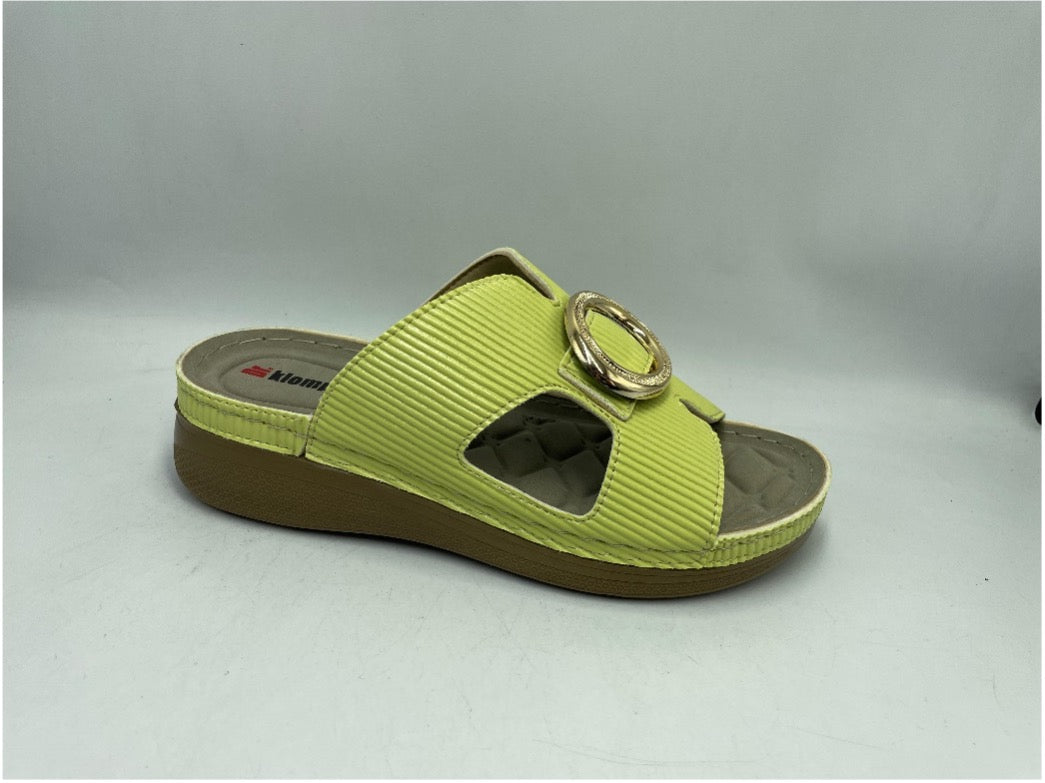 Womens Slippers 1541297