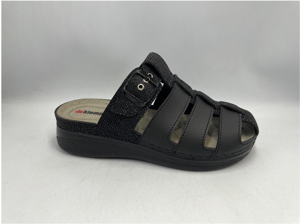 Womens Slippers 1541325