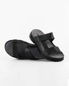 Black : Synthetic Fanetta