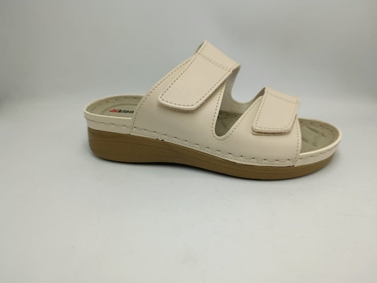Womens Slippers 1541163