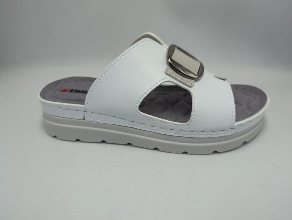 Womens Slippers 1541154