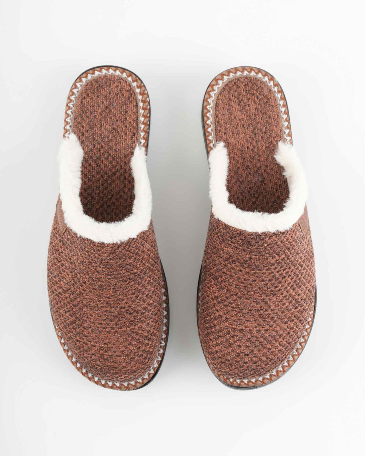 Women’s Winter Sabo Clogs — Warm, Comfortable & Wholesale-Ready