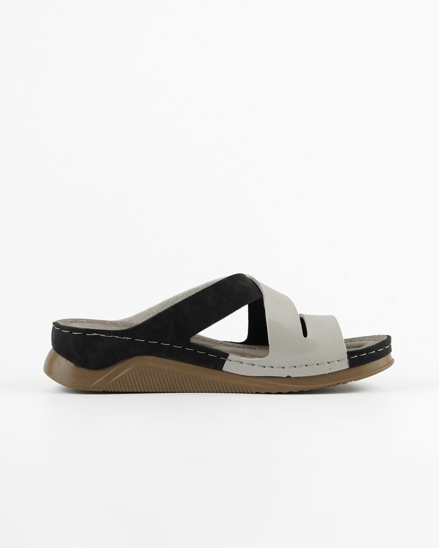 Womens Slippers 154024 missing