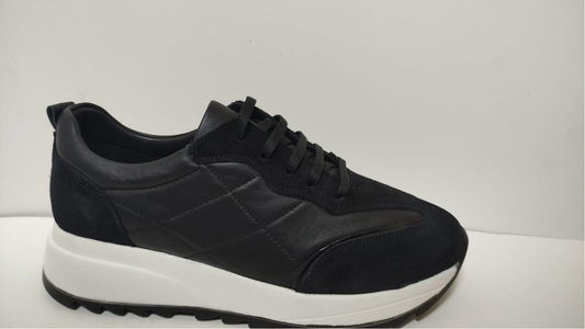 Women’s Casual Wholesale Shoes — Versatile, Durable & Profit‑Driven