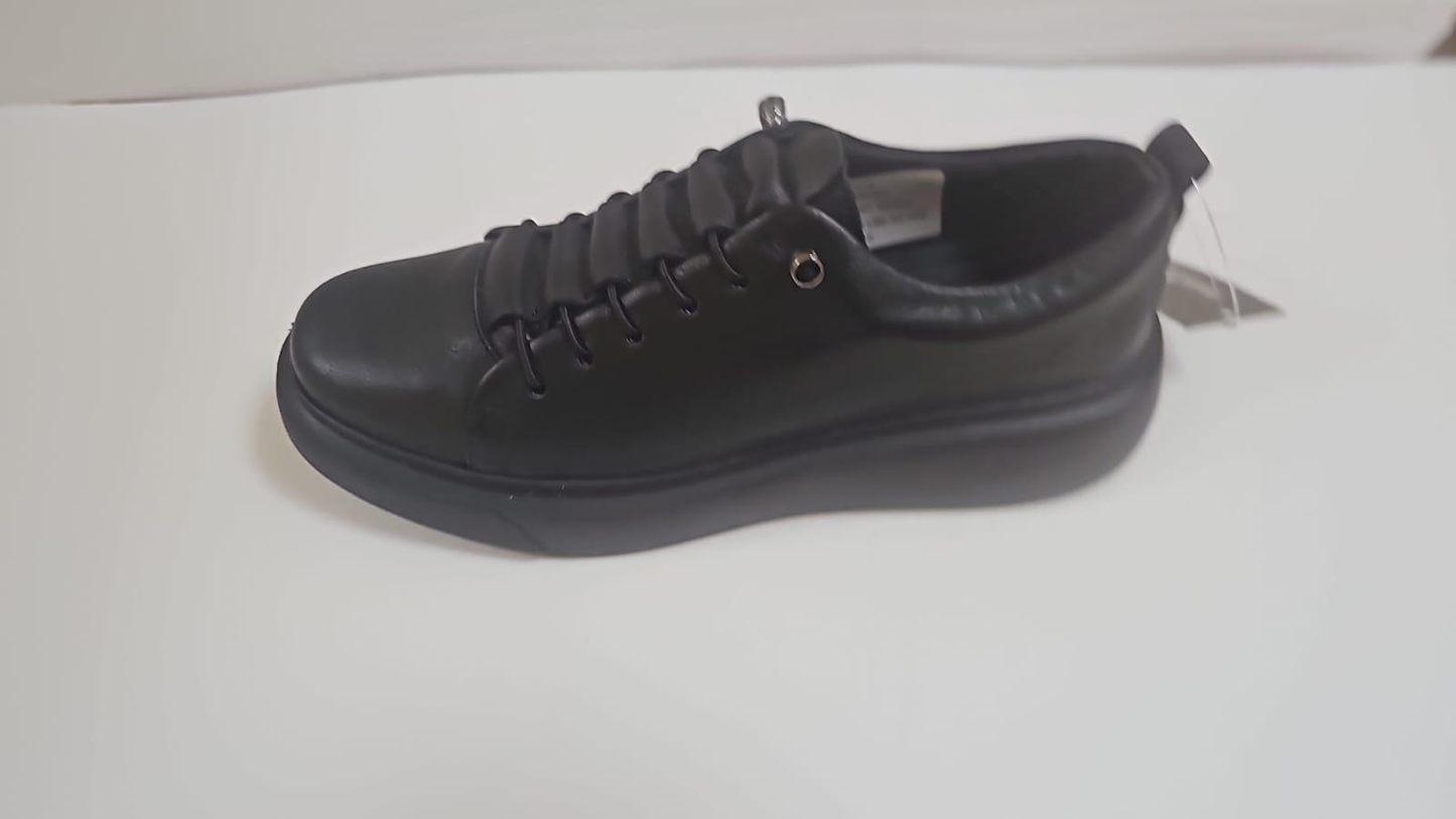 Women’s Casual Wholesale Shoes — Versatile, Durable & Profit‑Driven