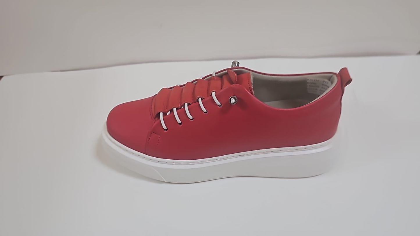 Women’s Casual Wholesale Shoes — Versatile, Durable & Profit‑Driven