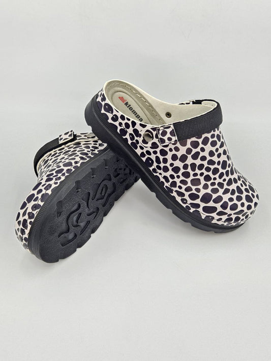 Women’s Printed Sabo Clogs — Lightweight, Durable & Wholesale-Ready