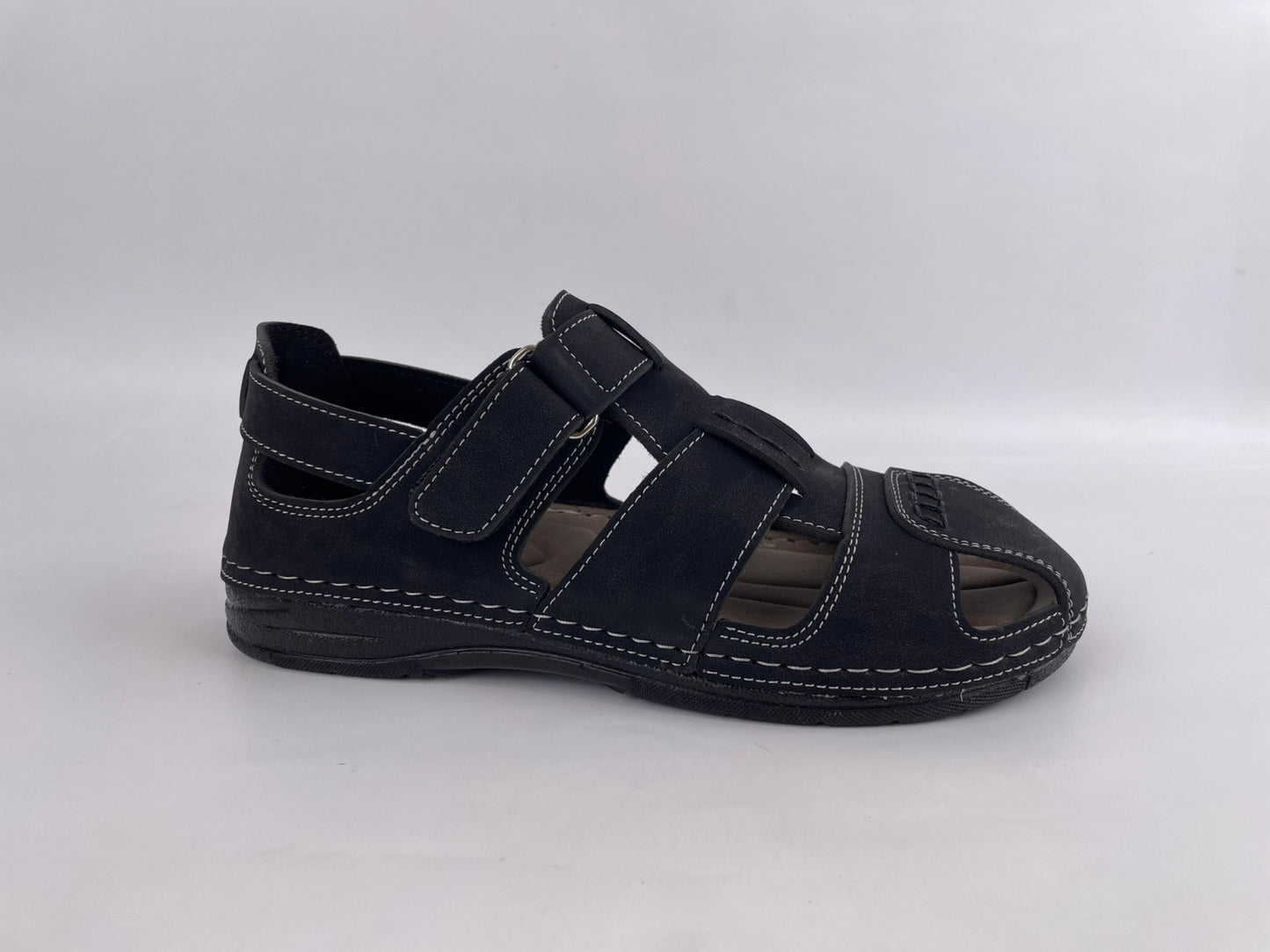Men's Casual Sandals Wholesale | Flexible, Breathable & Bulk-Ready Year-Round Footwear
