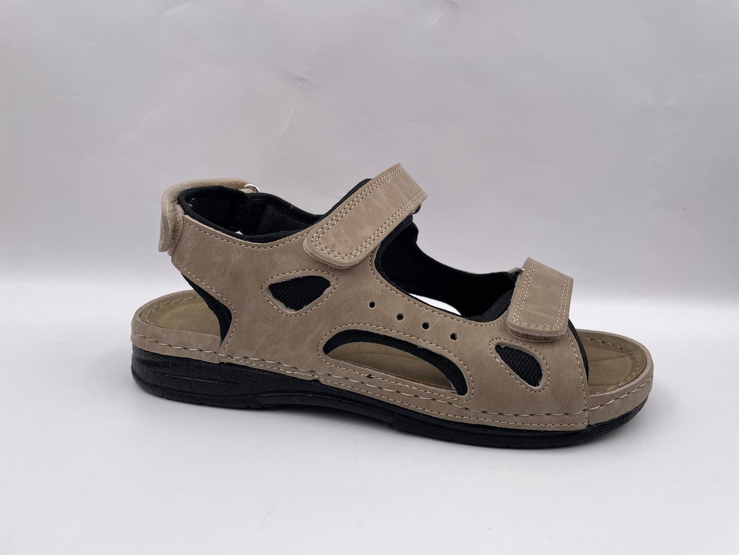 Men's Casual Sandals Wholesale | Flexible, Breathable & Bulk-Ready Year-Round Footwear