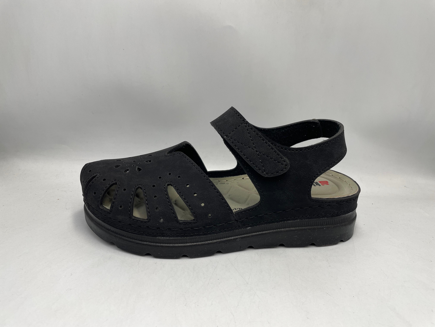 Women’s Casual Sandals — Lightweight, Breathable & Profitable for Wholesale