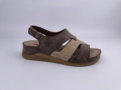 Women's Casual Sandals Wholesale | Breathable, Lightweight & High-Margin Bulk Footwear