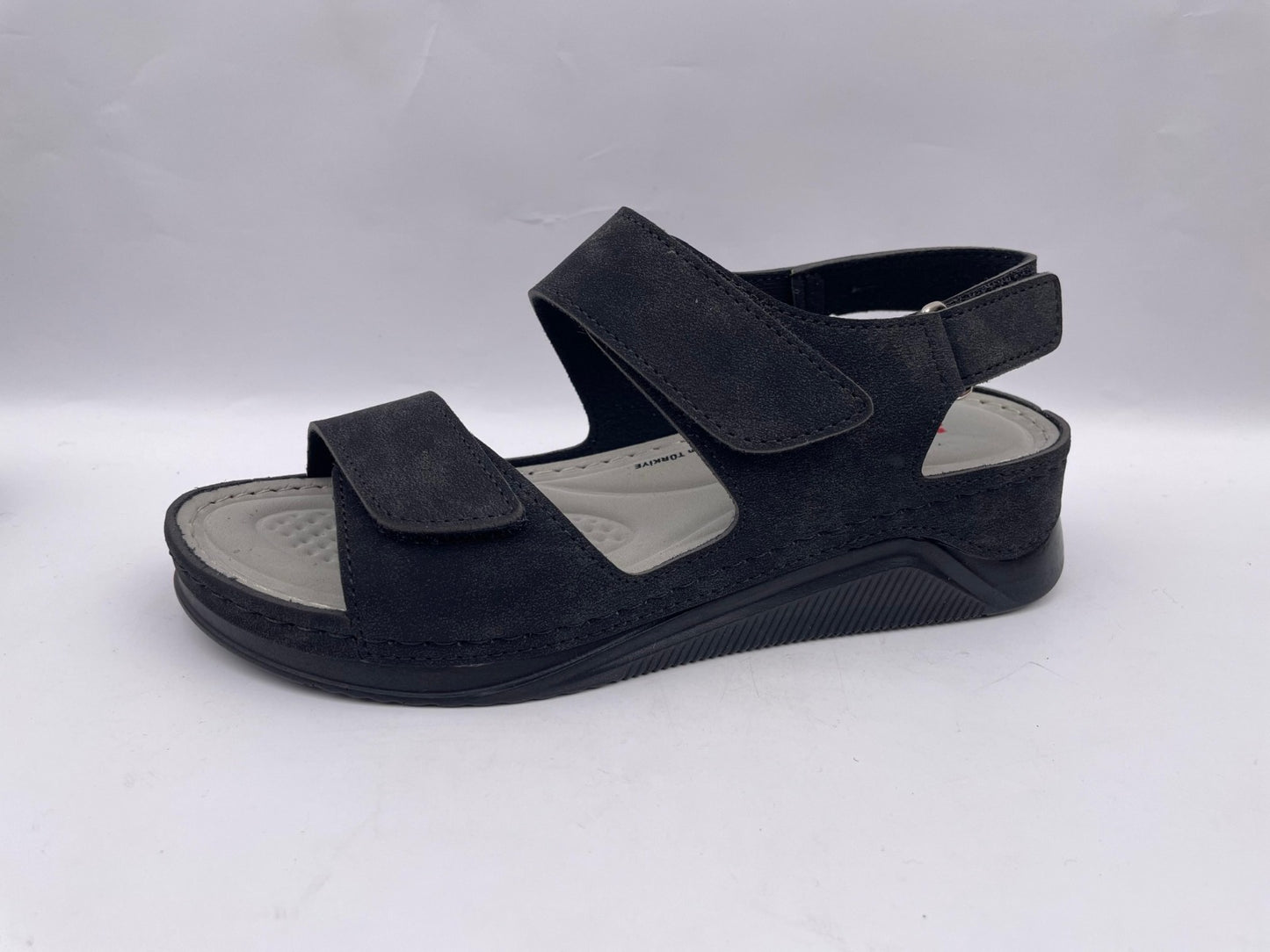 Women's Casual Sandals Wholesale | Breathable, Lightweight & High-Margin Bulk Footwear