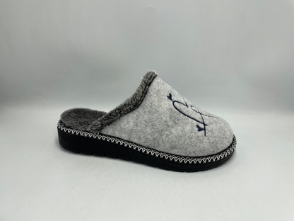 Women’s Winter Sabo Clogs — Warm, Comfortable & Wholesale-Ready