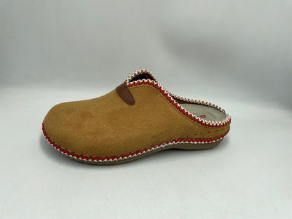Women’s Winter Sabo Clogs — Warm, Comfortable & Wholesale-Ready