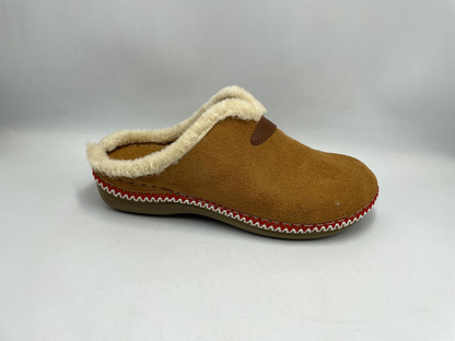 Women’s Winter Sabo Clogs — Warm, Comfortable & Wholesale-Ready