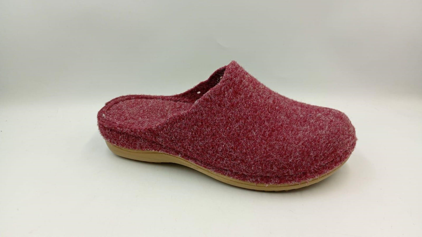 Women's Orthopedic Sabo Clogs Wholesale | Ergonomic, Durable & Bulk-Ready Work Footwear