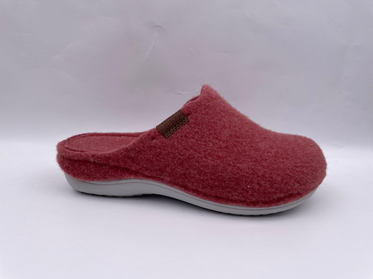 Women's Orthopedic Sabo Clogs Wholesale | Ergonomic, Durable & Bulk-Ready Work Footwear