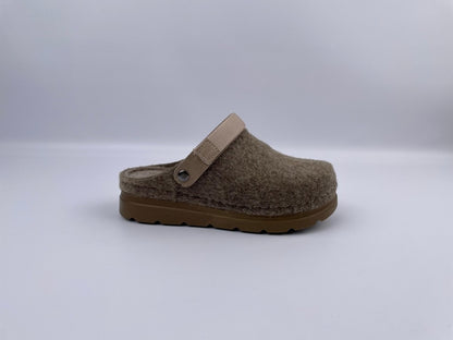 Women's Orthopedic Sabo Clogs Wholesale | Ergonomic, Durable & Bulk-Ready Work Footwear