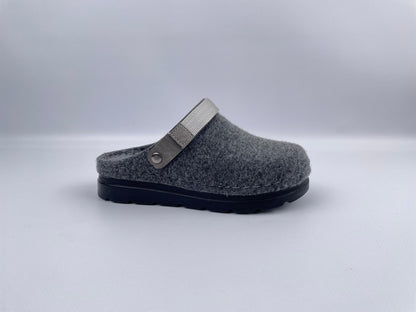 Women's Orthopedic Sabo Clogs Wholesale | Ergonomic, Durable & Bulk-Ready Work Footwear