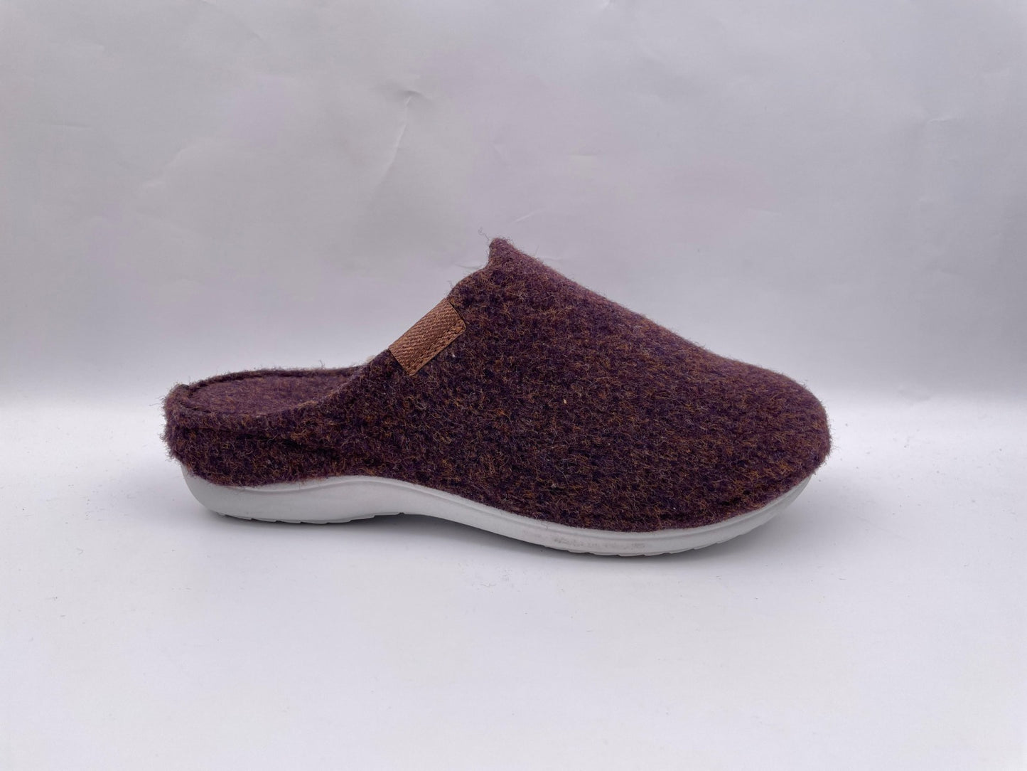 Women's Orthopedic Sabo Clogs Wholesale | Ergonomic, Durable & Bulk-Ready Work Footwear