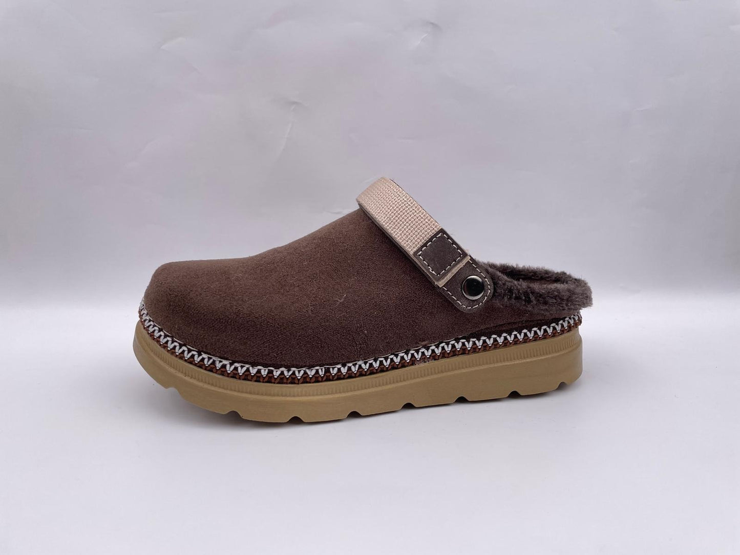 Women's Orthopedic Sabo Clogs Wholesale | Ergonomic, Durable & Bulk-Ready Work Footwear