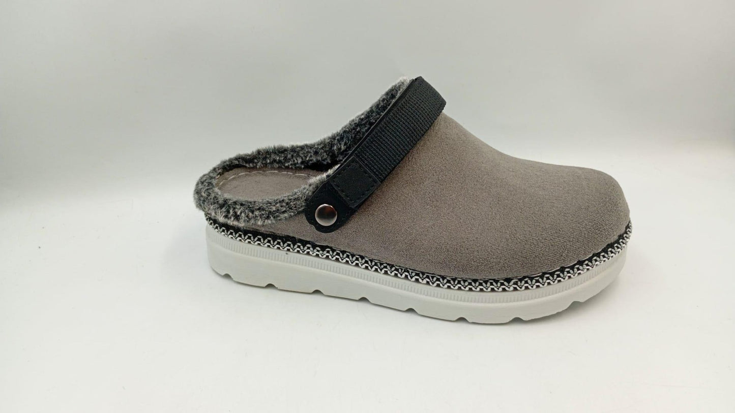 Women's Orthopedic Sabo Clogs Wholesale | Ergonomic, Durable & Bulk-Ready Work Footwear