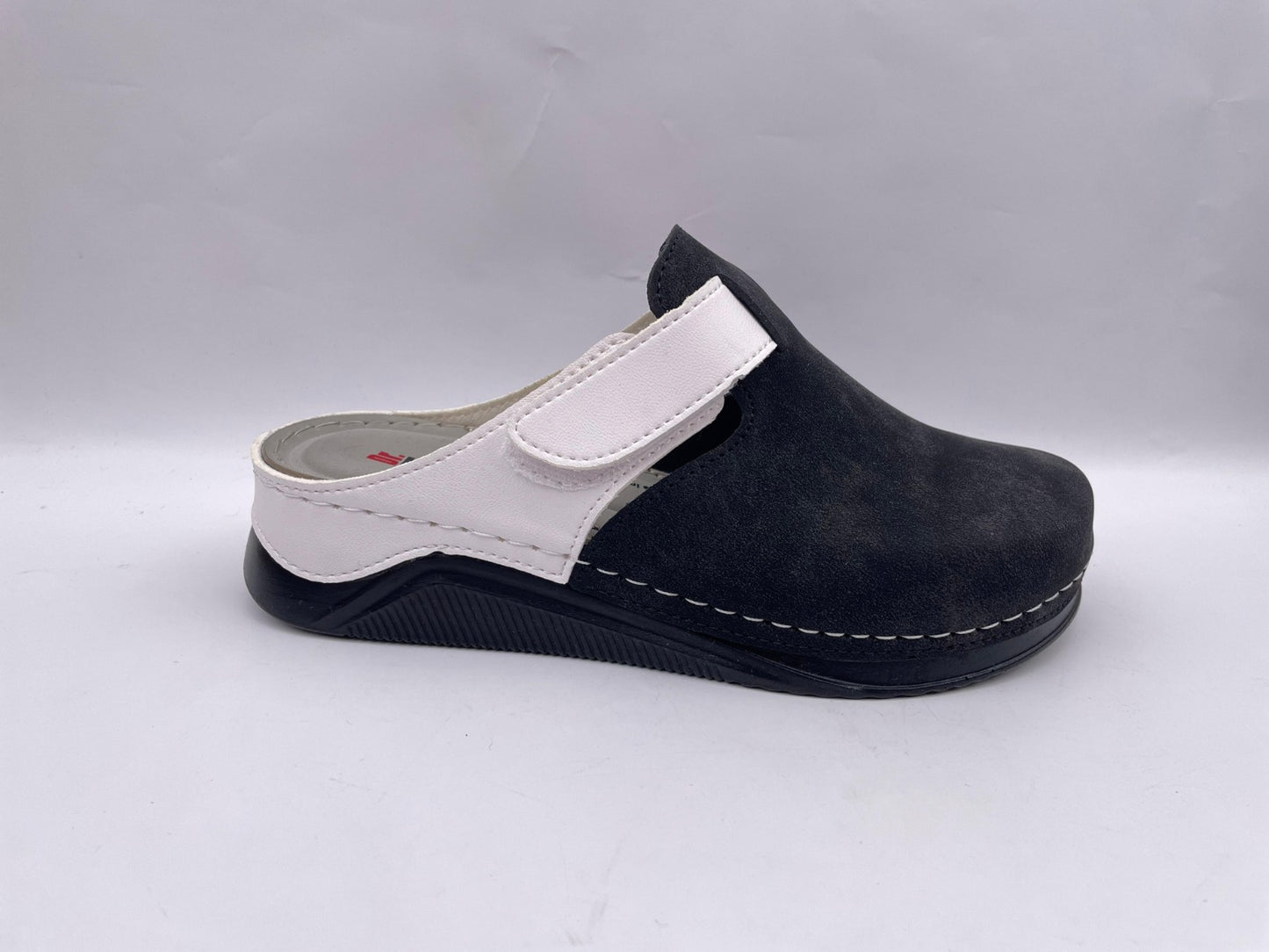 Women's Orthopedic Sabo Clogs Wholesale | Ergonomic, Durable & Bulk-Ready Work Footwear