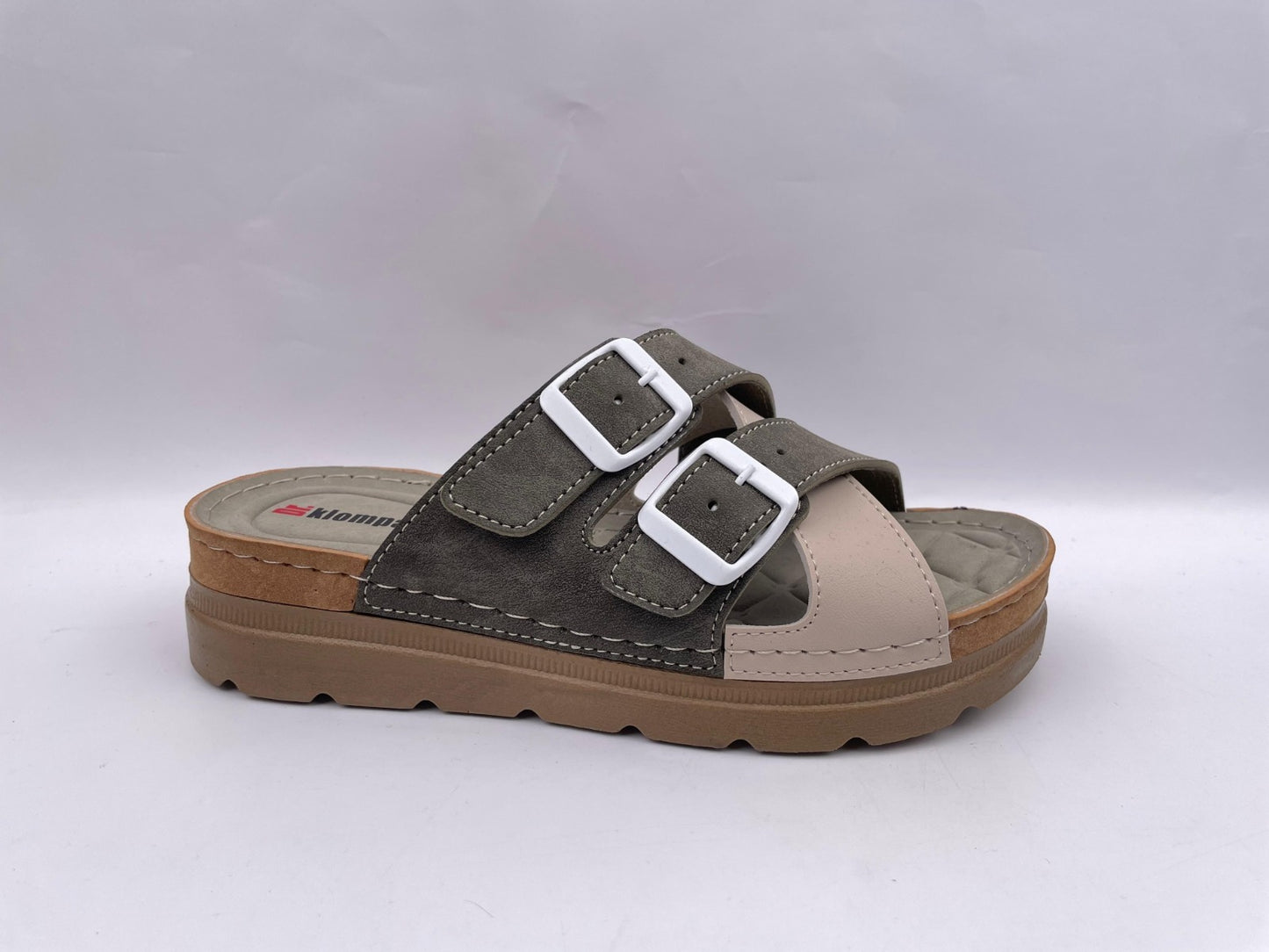 Womens Slippers 1541484