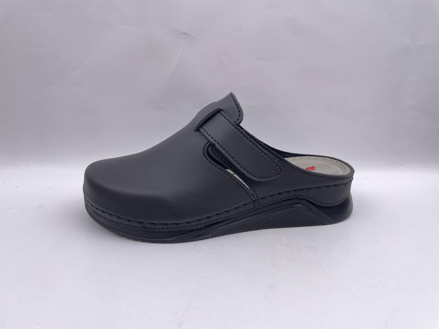 Women's Orthopedic Sabo Clogs Wholesale | Ergonomic, Durable & Bulk-Ready Work Footwear
