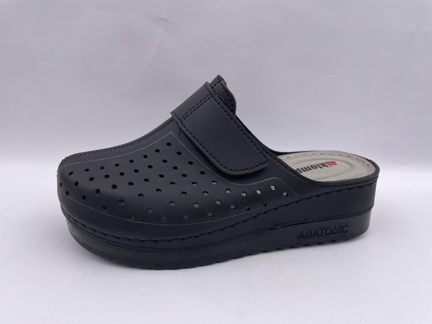 Women's Orthopedic Sabo Clogs Wholesale | Ergonomic, Durable & Bulk-Ready Work Footwear