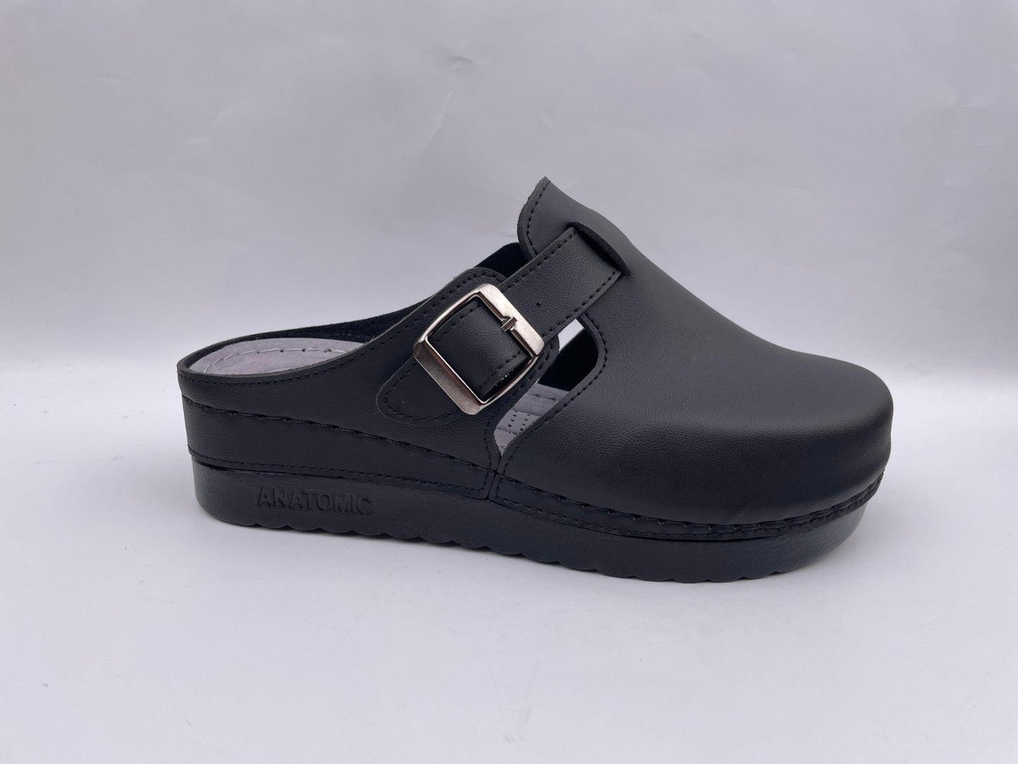 Women's Winter Sabo Clogs Wholesale | Warm, Non-Slip & Bulk-Ready Cold-Season Footwear