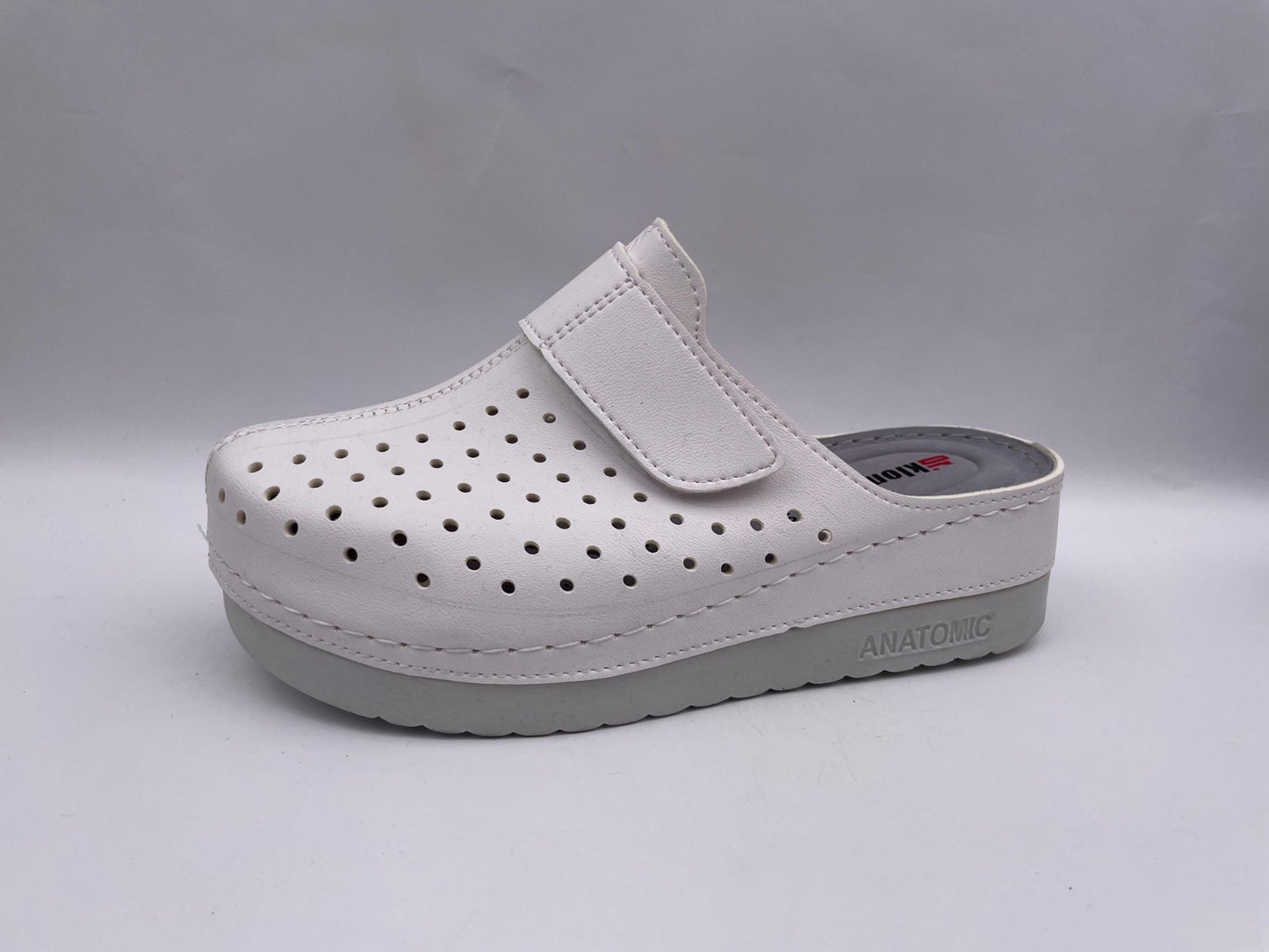 Women's Orthopedic Sabo Clogs Wholesale | Ergonomic, Durable & Bulk-Ready Work Footwear