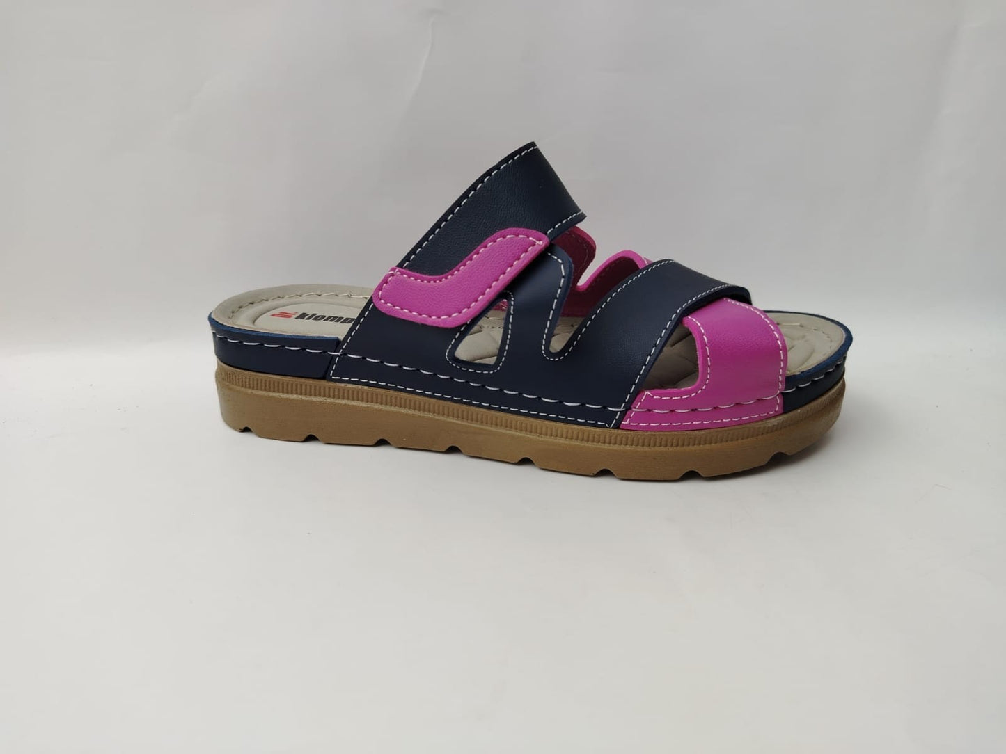 Womens Slippers 1541483