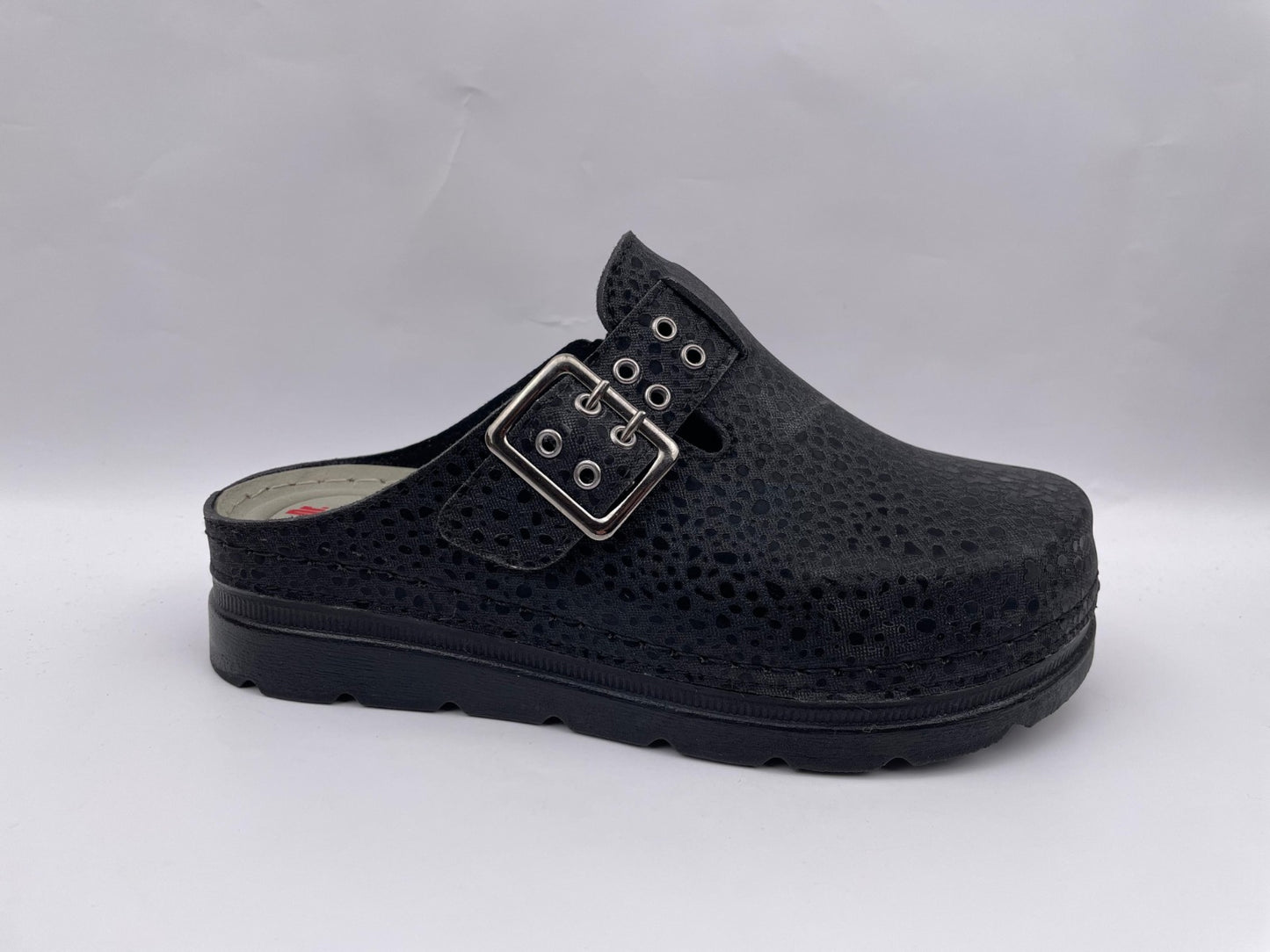 Women's Orthopedic Sabo Clogs Wholesale | Ergonomic, Durable & Bulk-Ready Work Footwear
