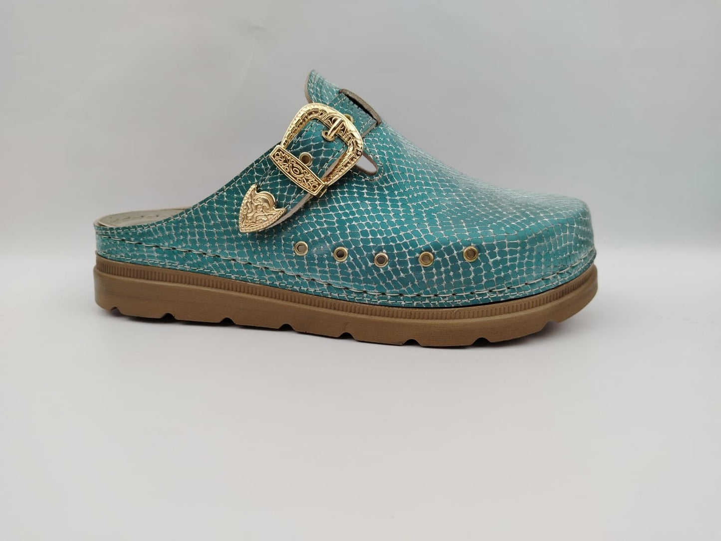Women's Orthopedic Sabo Clogs Wholesale | Ergonomic, Durable & Bulk-Ready Work Footwear