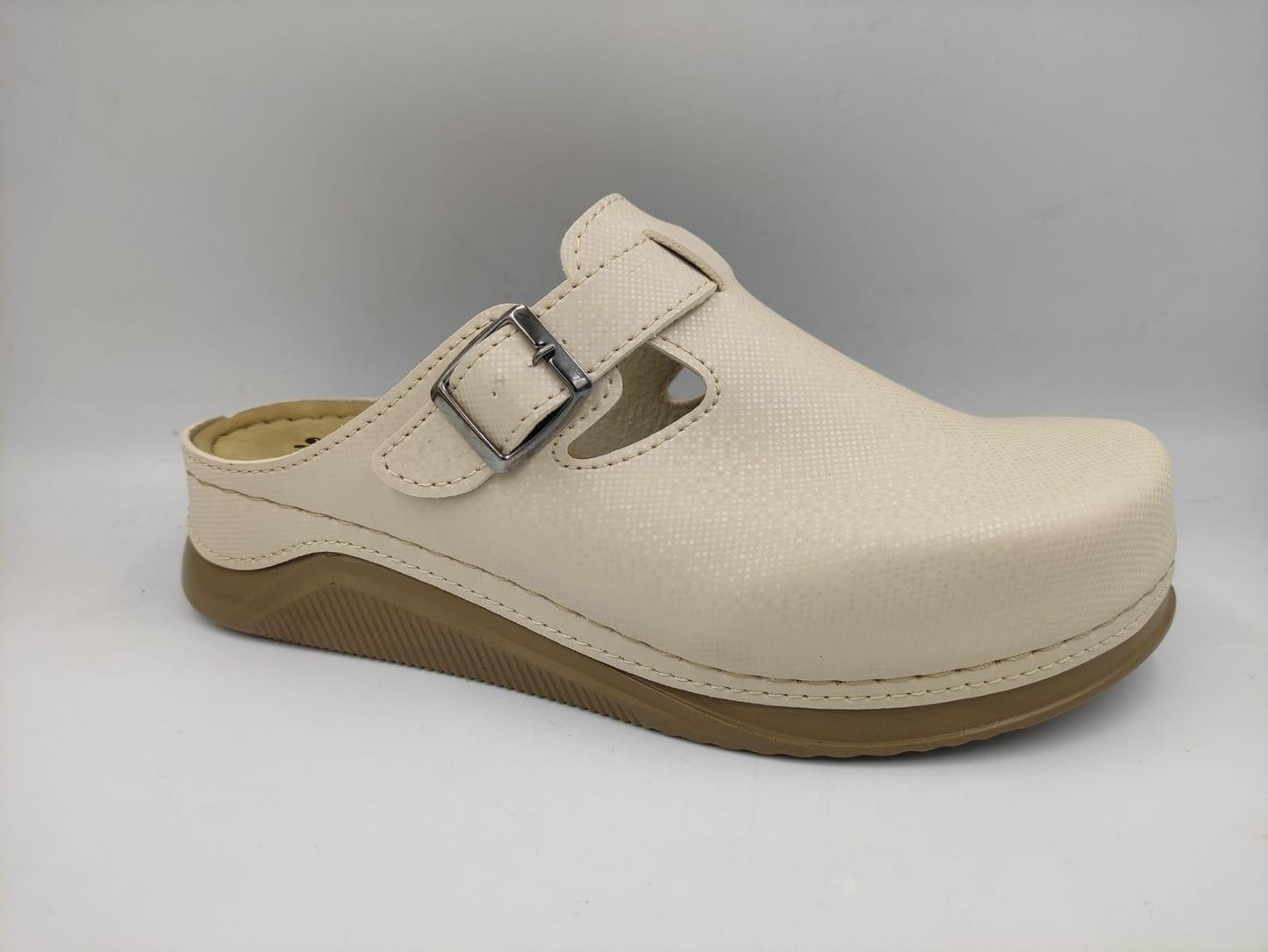 Women's Orthopedic Sabo Clogs Wholesale | Ergonomic, Durable & Bulk-Ready Work Footwear