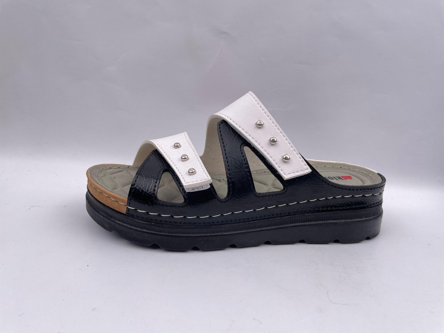 Womens Slippers 1541486