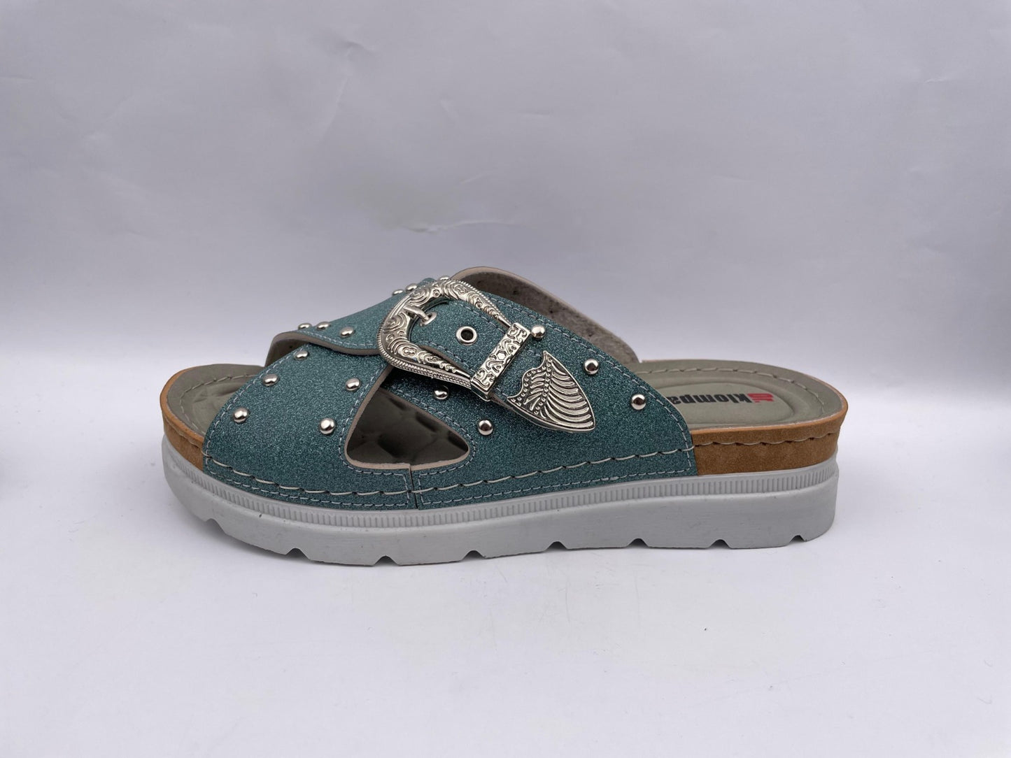 Womens Slippers 1541489