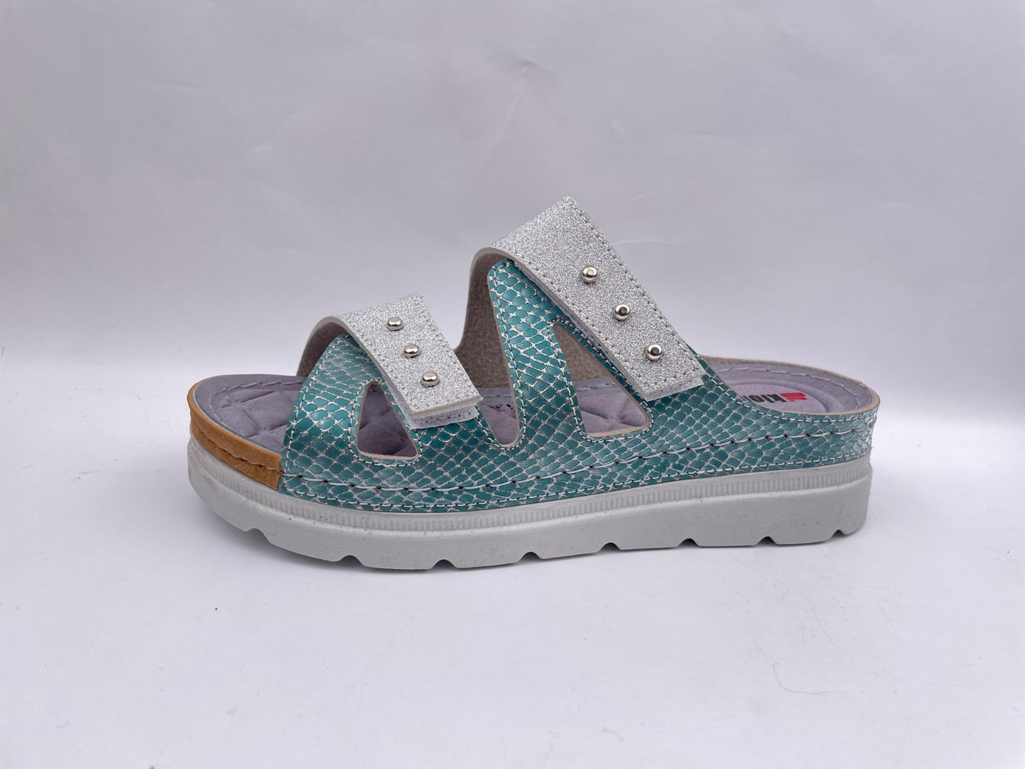 Womens Slippers 1541486