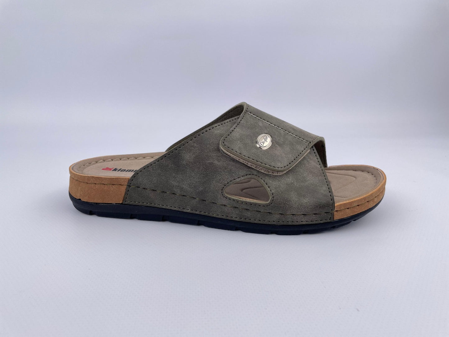 Men's Comfort Slippers Wholesale | Cushioned, Lightweight & Bulk-Ready Everyday Footwear
