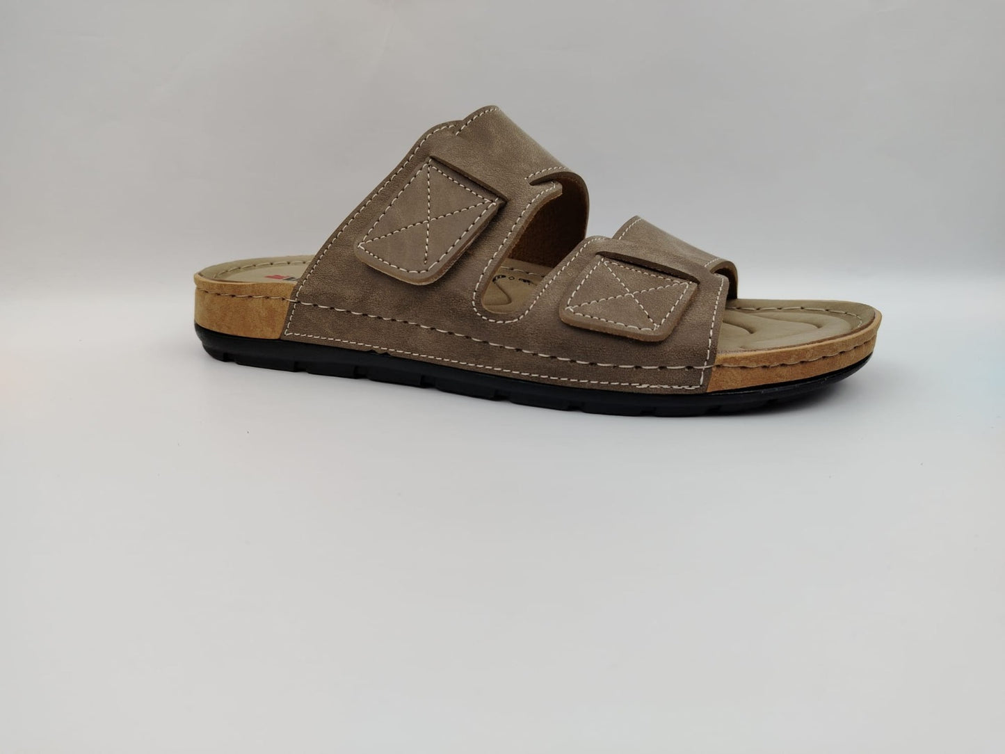 Men's Comfort Slippers Wholesale | Cushioned, Lightweight & Bulk-Ready Everyday Footwear
