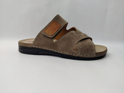 Men's Comfort Slippers Wholesale | Cushioned, Lightweight & Bulk-Ready Everyday Footwear