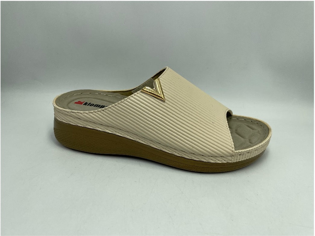 Womens Slippers 1541155