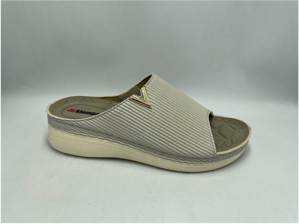 Womens Slippers 1541155