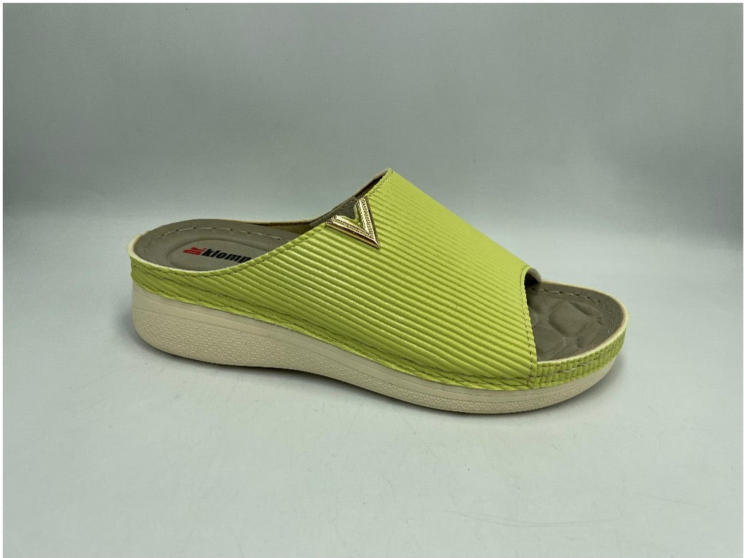 Womens Slippers 1541155