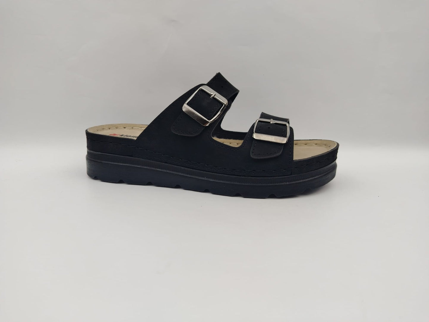 Women's Comfort Slippers Wholesale | Plush Cushioned, Lightweight & Bulk-Ready Footwear
