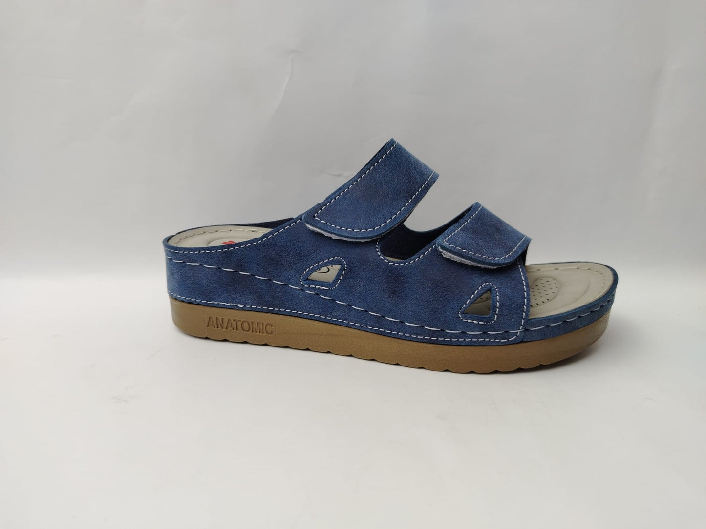 Women's Comfort Slippers Wholesale | Plush Cushioned, Lightweight & Bulk-Ready Footwear