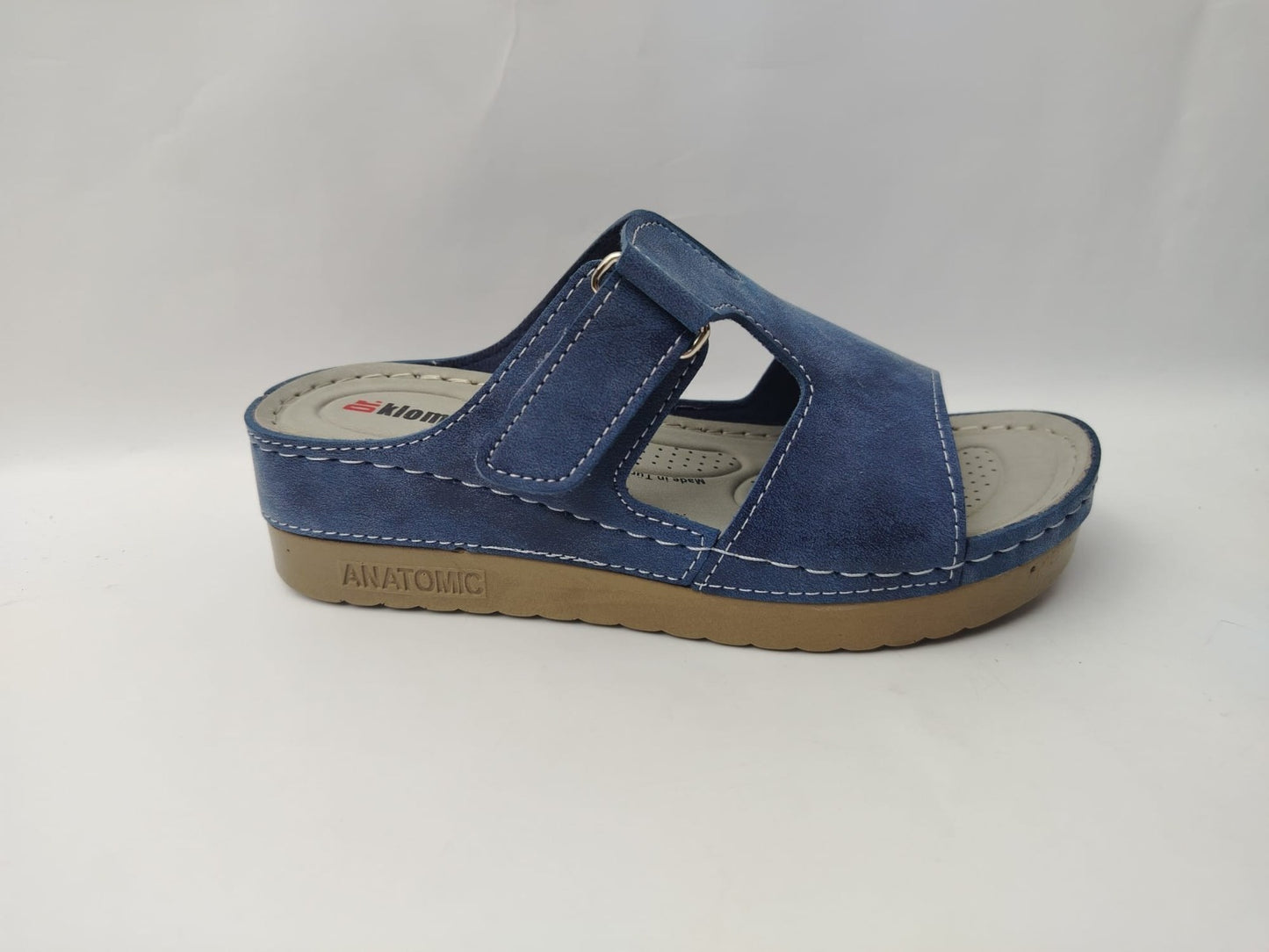 Women's Comfort Slippers Wholesale | Plush Cushioned, Lightweight & Bulk-Ready Footwear