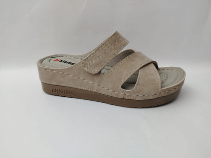 Women's Comfort Slippers Wholesale | Plush Cushioned, Lightweight & Bulk-Ready Footwear
